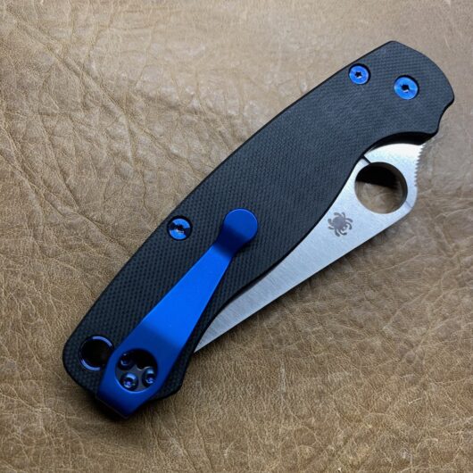 PM2 Ultra - Black G10 Scales &  Blue Hardware w/Custom Lynch Blue Titanium clip - Image 4